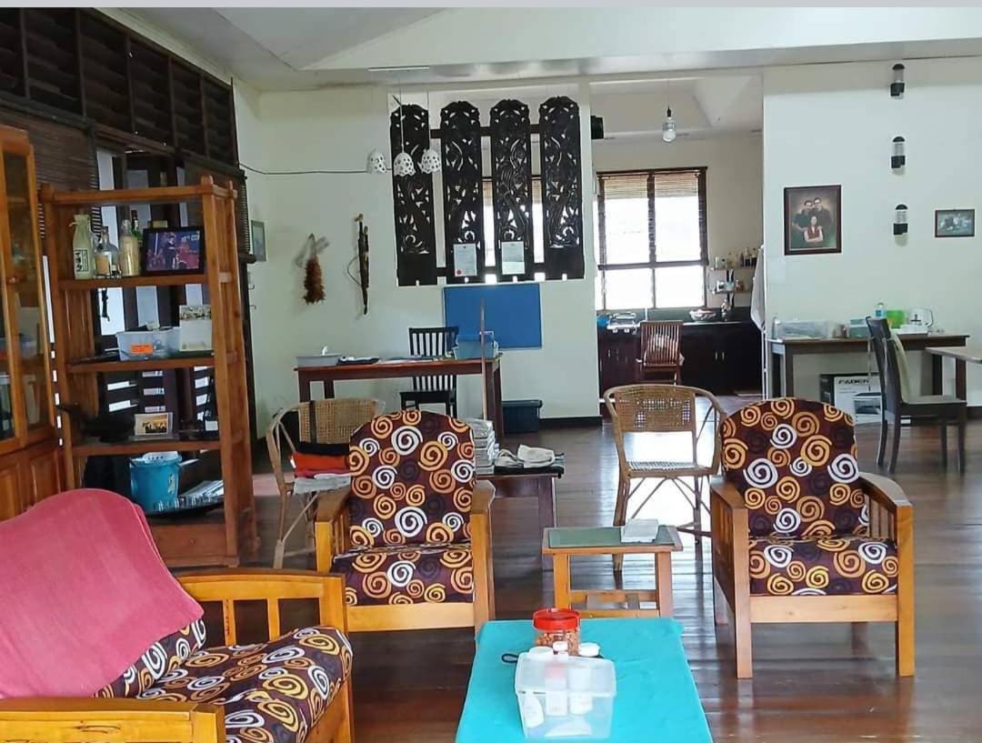 Mulu Tribal Homestay ภายนอก รูปภาพ