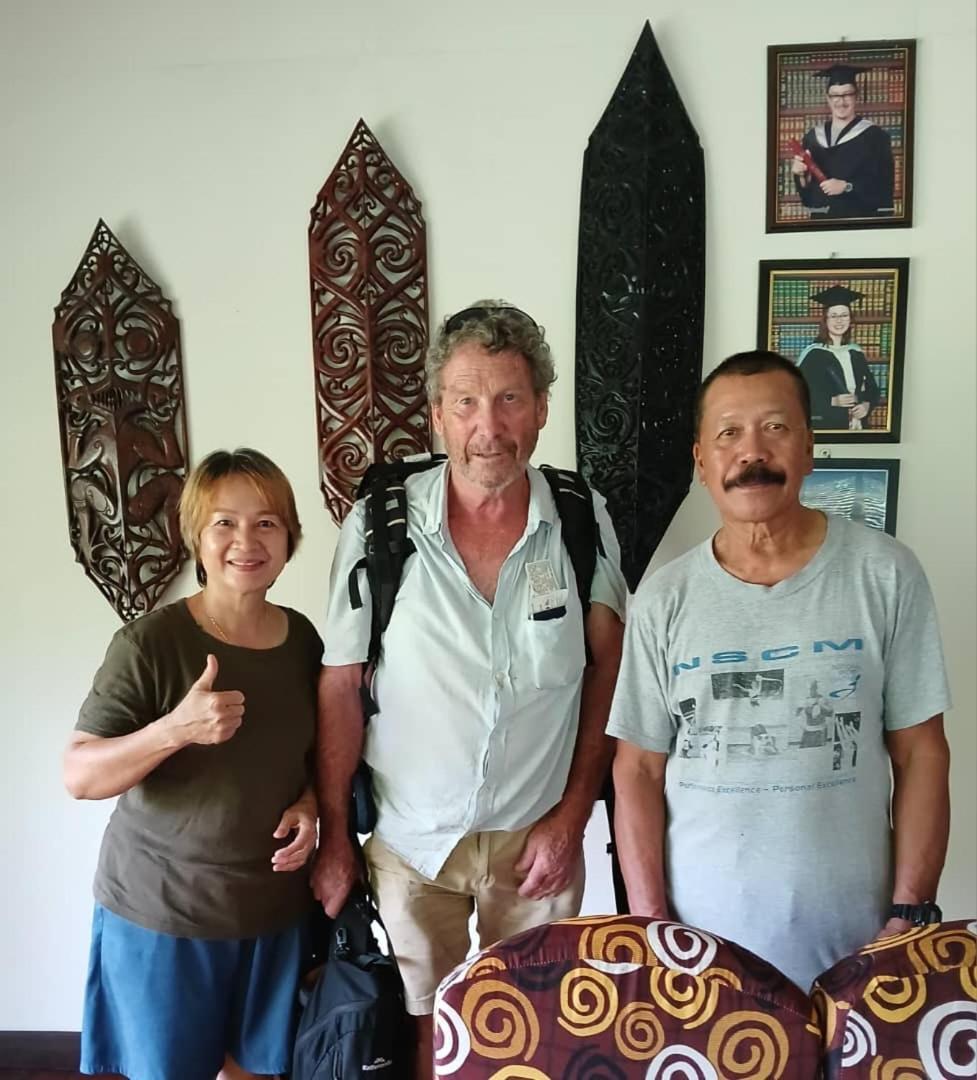 Mulu Tribal Homestay ภายนอก รูปภาพ