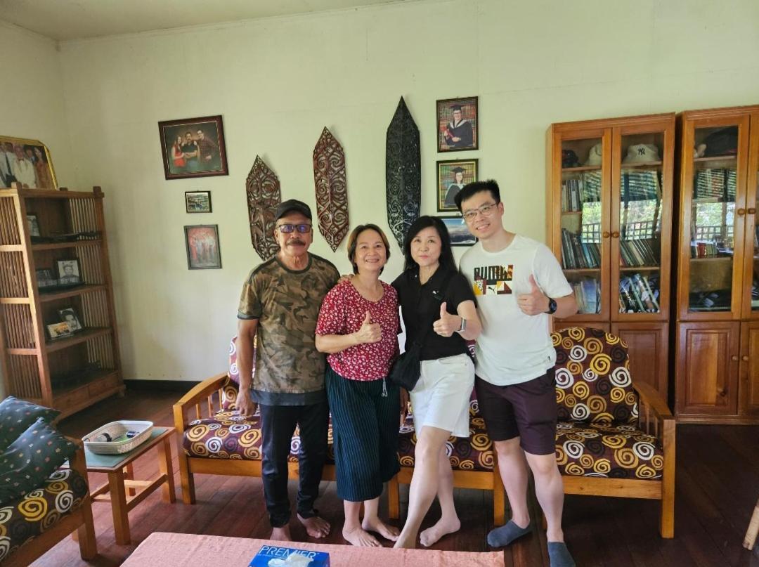 Mulu Tribal Homestay ภายนอก รูปภาพ