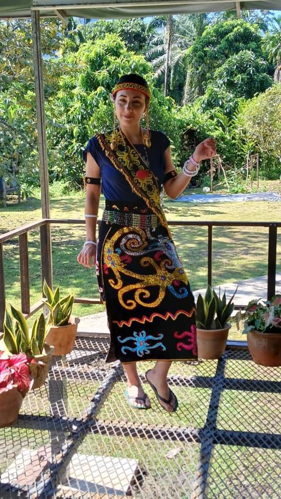 Mulu Tribal Homestay ภายนอก รูปภาพ