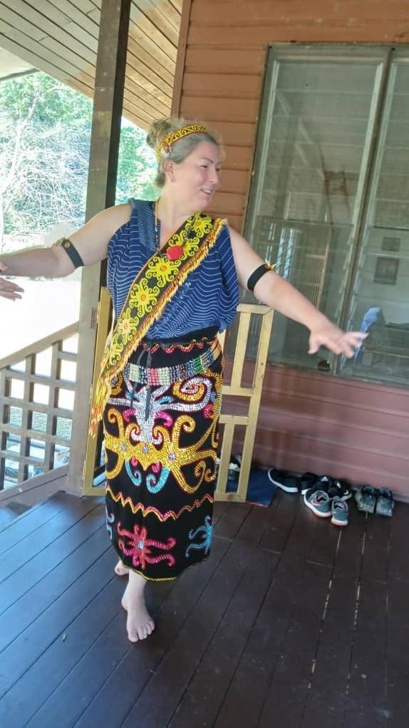 Mulu Tribal Homestay ภายนอก รูปภาพ